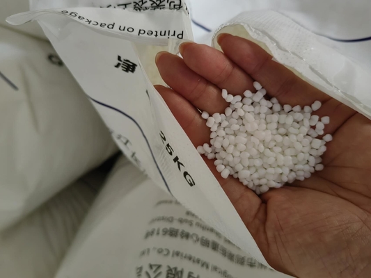 صناعات الألياف البيئية الراتنجات الطبيعية PBT الحبيبات مواد بلاستيكية لألياف PBT